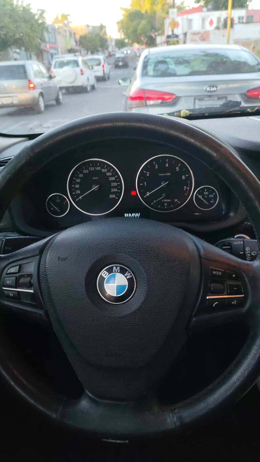 
								Bmw X3 2015 full									