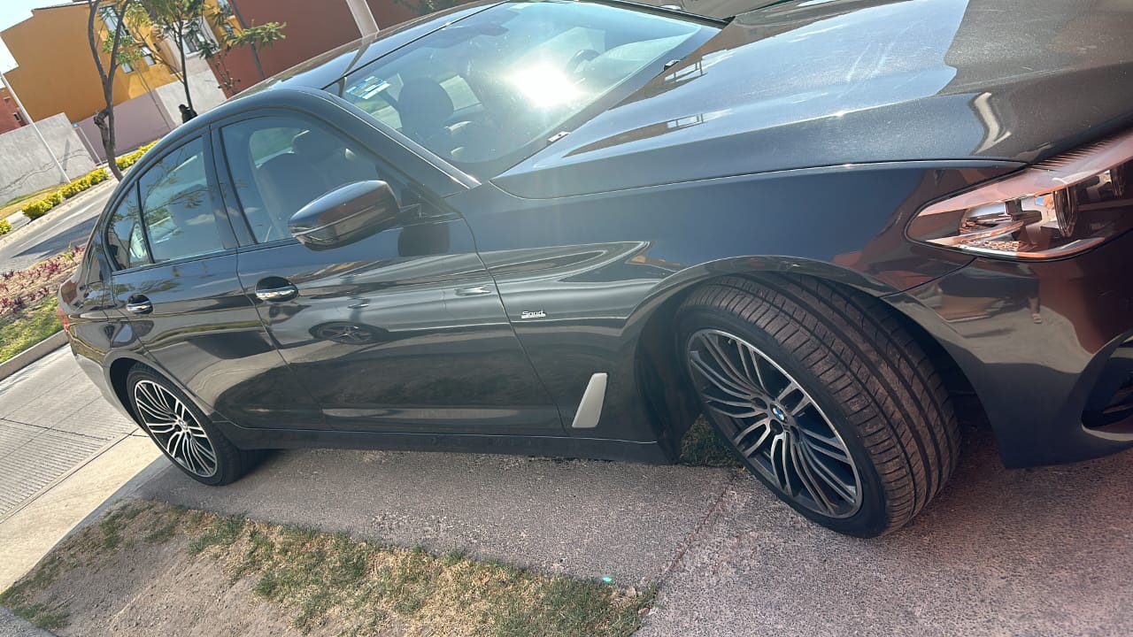 
								BMW 550 2019 full									