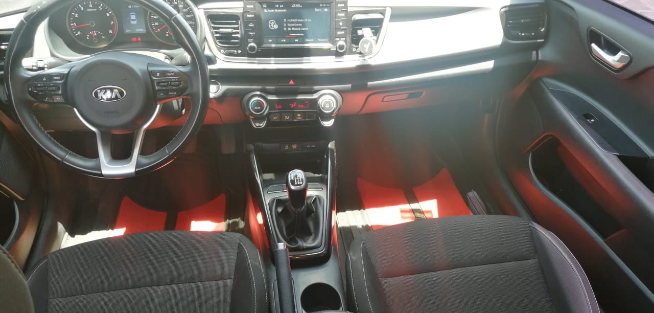 
								Kia Rio Ex 2018 full									