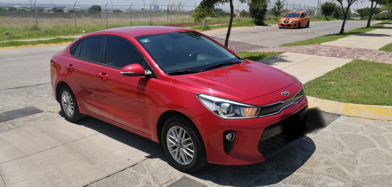
								Kia Rio Ex 2018 full									