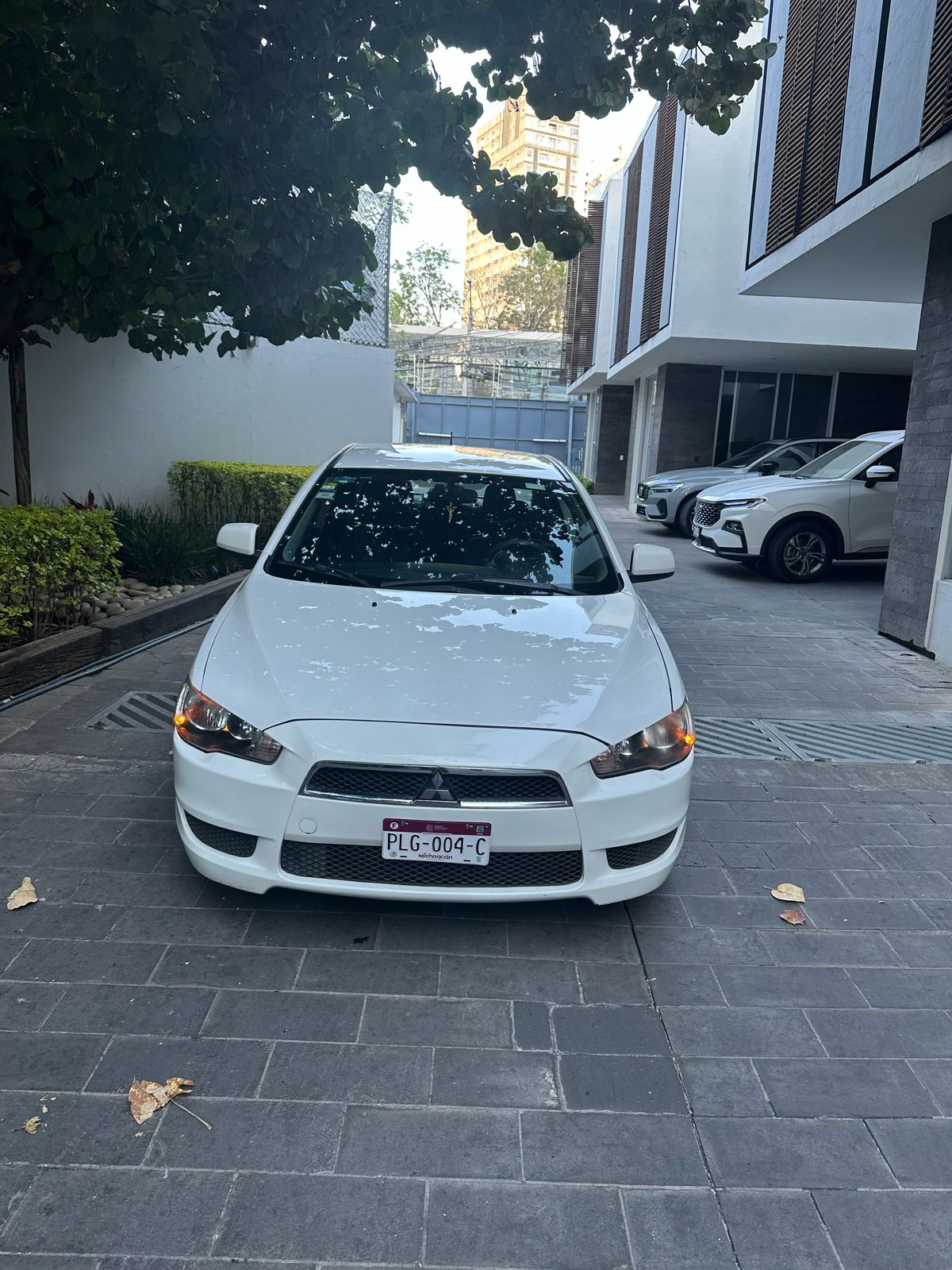 
								Mitsubishi Lancer 2011 full									