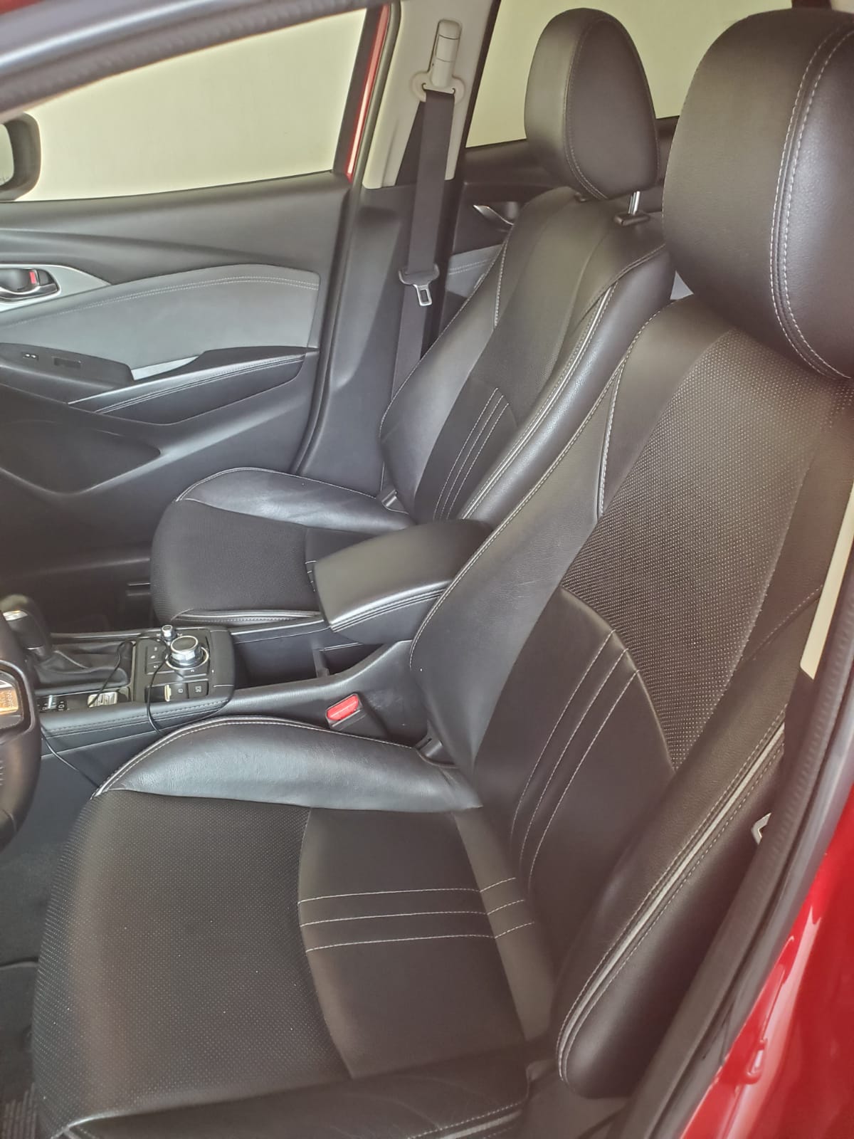 
								Mazda Cx3 2020 full									