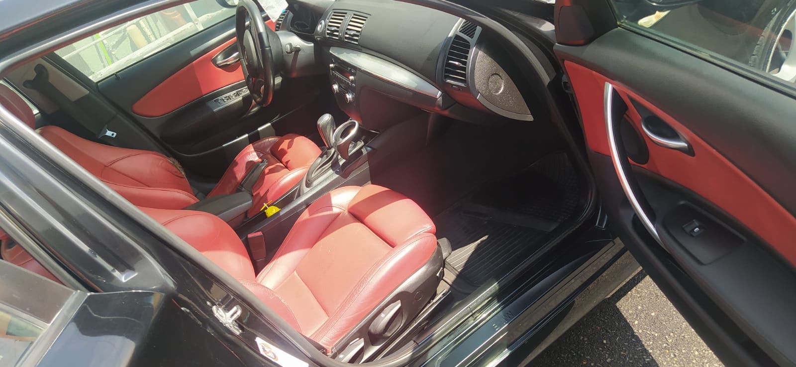 
								Bmw 120i dynamic 2010 full									
